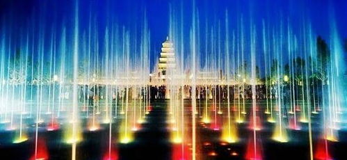 水舞奇觀 世界噴泉之最與中式意境的假山相映